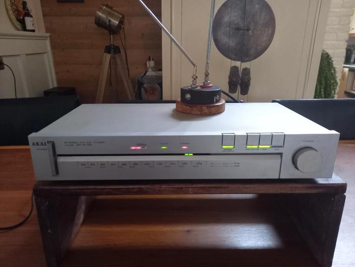 .AKAI AT K110, Audio, Tv en Foto, Tuners, Gebruikt, Ophalen of Verzenden