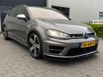 Volkswagen Golf 2.0 TSI R 221KW 5D 4MOTION DSG 2014 Grijs, Auto's, Automaat, 74 €/maand, Zwart, 1984 cc