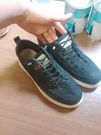 Nette sneakers, Ophalen of Verzenden, Zo goed als nieuw, Zwart