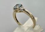 Gouden Vintage ring met aquamarijn en diamant. 2025/673., Ophalen of Verzenden, Goud, Ring, Met edelsteen