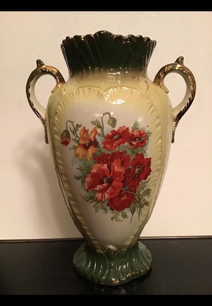 Oude vaas, aardewerk, 26 cm hoog met klaprozen, groene rand., Antiek en Kunst, Antiek | Vazen, Ophalen of Verzenden