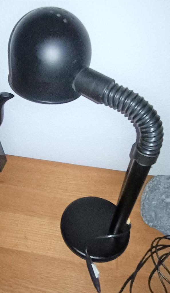 ALDA Tafellamp/Postmodern Scandinavisch design- Zweden 80s, Huis en Inrichting, Lampen | Tafellampen, Gebruikt, Minder dan 50 cm