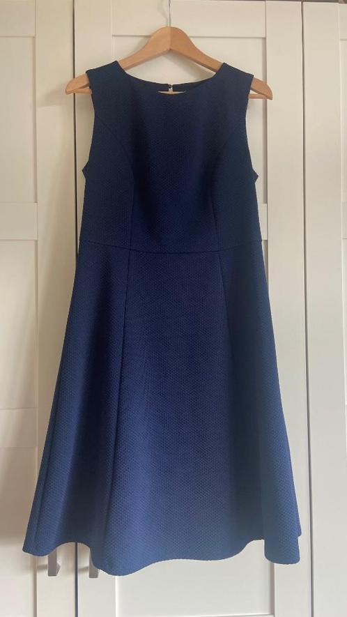 Jurk ‘No one else’ donkerblauw - maat 40, Kleding | Dames, Jurken, Zo goed als nieuw, Maat 38/40 (M), Blauw, Knielengte, Ophalen of Verzenden