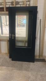 2 Meranti Hardhouten Buitendeur met Glas, Doe-het-zelf en Verbouw, Deuren en Horren, Ophalen, 80 tot 100 cm, 200 tot 215 cm, Glas