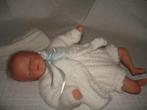 REBORN POPJE IN STOELTJE, Verzamelen, Poppen, Verzenden, Nieuw, Pop
