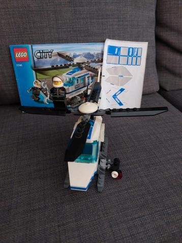 Lego City Politie Helikopter 7741 beschikbaar voor biedingen