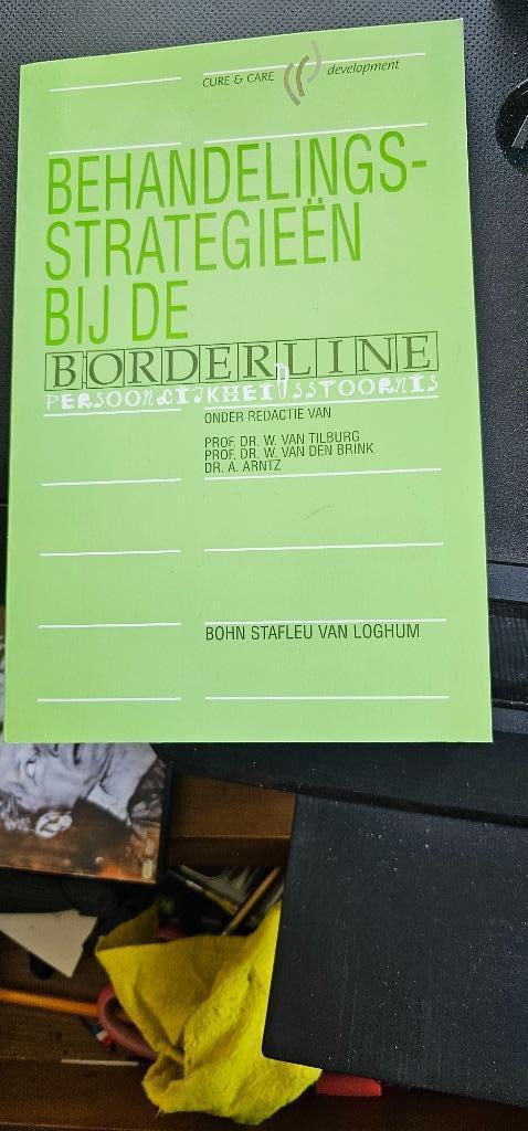 BEHANDELINGSSTRATEGIEËN BIJ DE BORDERLINE PERSOONLIJKHEIDSST, Boeken, Psychologie, Gelezen, Klinische psychologie, Ophalen of Verzenden