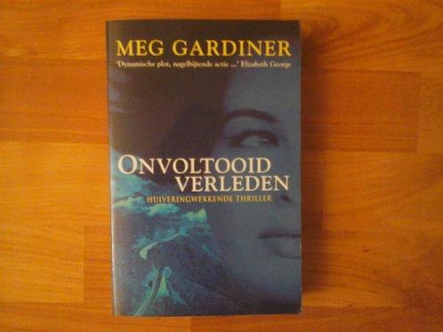 T5-meg gardiner-onvoltooid verleden, Boeken, Thrillers, Nieuw, Nederland, Ophalen of Verzenden