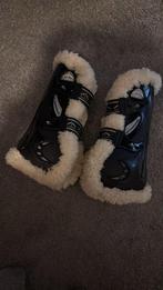 Veredus peesbeschermers met bont maat M, Dieren en Toebehoren, Paarden en Pony's | Overige Paardenspullen, Ophalen of Verzenden