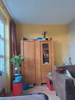 Twee losse kasten (dicht en vitrine) - set, Huis en Inrichting, Kasten | Buffetkasten, Ophalen, Glas, 50 tot 100 cm, Modern