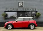 Mini 1.5 Cooper | John Cooper Works | 5 Deurs | Navi |, Auto's, 136 pk, Gebruikt, Bedrijf, Handgeschakeld