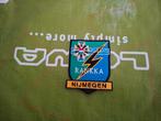 Fins embleem, Verzamelen, Ophalen of Verzenden, Landmacht, Nederland, Embleem of Badge