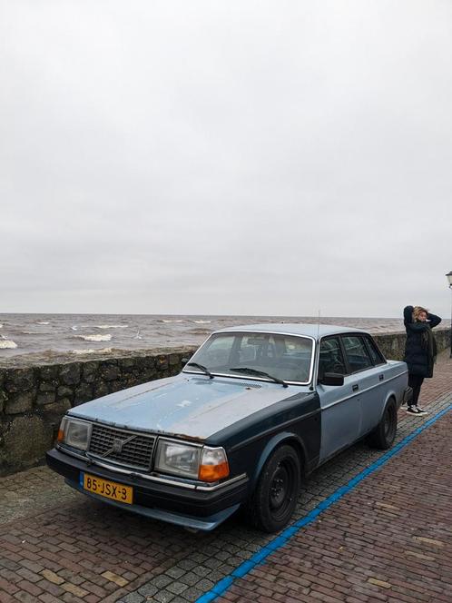 Volvo 244 (240) 1981 Blauw, Auto's, Volvo, Particulier, Benzine, Sedan, Handgeschakeld, Geïmporteerd, Blauw, Blauw, Ophalen