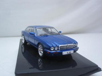 Jaguar XJ8  1998  1:43 IXO beschikbaar voor biedingen