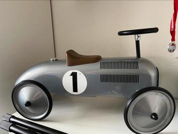 Loopwagen retro beschikbaar voor biedingen
