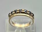 Gouden Vintage ring met edelsteen saffier. 2025/488., Sieraden, Tassen en Uiterlijk, Ringen, Blauw, Ophalen of Verzenden, Zo goed als nieuw