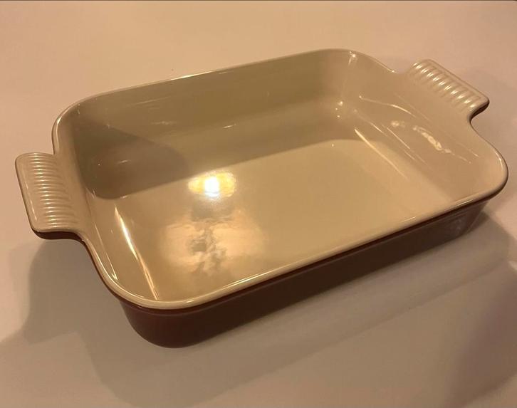 Le Creuset Ovenschaal 32cm - 4 Liter Aardewerk, Huis en Inrichting, Keuken | Keukenbenodigdheden, Zo goed als nieuw, Ophalen of Verzenden