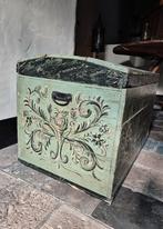 Antieke Beschilderde Kist, Antiek en Kunst, Antiek | Meubels | Kasten, Ophalen