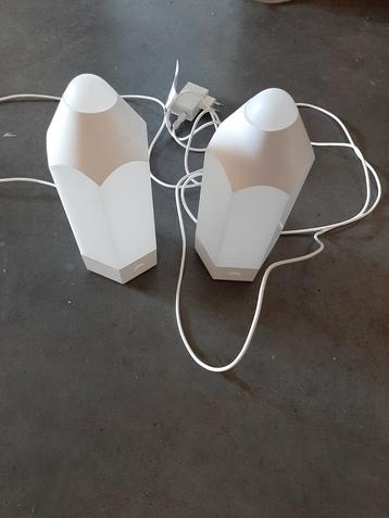 2 ikea lampen in de vorm van een potlood beschikbaar voor biedingen