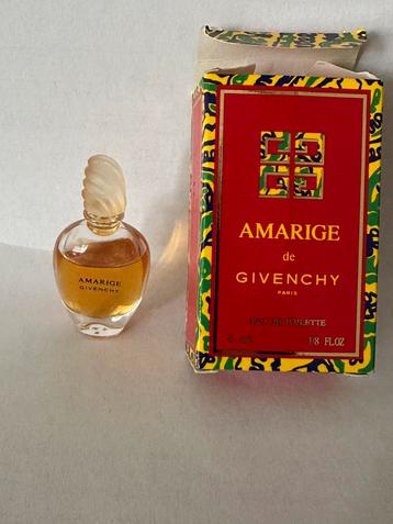 Miniatuur parfum van Amarige – Givenchy beschikbaar voor biedingen