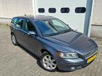 Volvo V50 2.4 140PK /Xenon/trekhaak/Youngtimer !!, 74 €/maand, Parkeersensor, Origineel Nederlands, Stationwagon