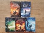 5 Delig Serie   **  Helden van Olympus   **   Rick Riordan, Boeken, Ophalen of Verzenden, Zo goed als nieuw