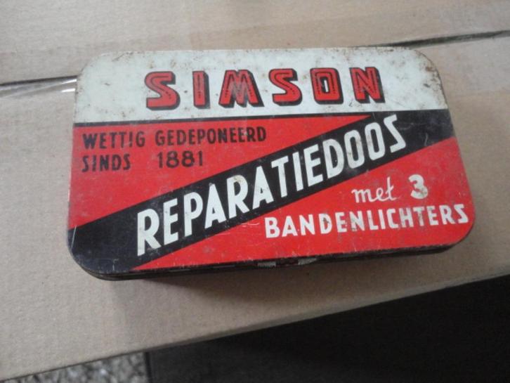 oude SIMSON REPARATIEDOOS / reparatie doos fiets + INHOUD, Verzamelen, Blikken, Gebruikt, Overige, Overige merken, Ophalen of Verzenden