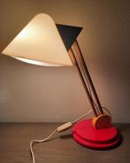 Ikea B719 Memphis style bureaulamp, Huis en Inrichting, Lampen | Tafellampen, Ophalen of Verzenden, Gebruikt, Hout, Minder dan 50 cm