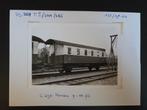 Foto van een treinwagon, Hoorn, 1973, Verzamelen, Spoorwegen en Tramwegen, Ophalen of Verzenden