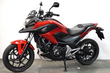 HONDA NC 750 X DCT (bj 2016) beschikbaar voor biedingen