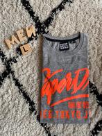 Heren superdry t-shirt grijs maat L, Kleding | Heren, T-shirts, Maat 52/54 (L), Ophalen of Verzenden, Grijs, Gedragen