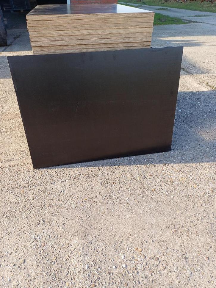 Partij nieuwe betonplex platen 97x69cm 24mm dik!!, Doe-het-zelf en Verbouw, Platen en Panelen, Nieuw, Betonplex, Ophalen