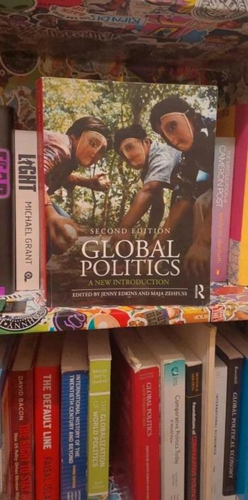Global politics 2nd edition 9780415684811 beschikbaar voor biedingen