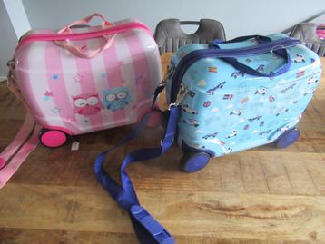 2x mooie Koffer koffers kinderkoffer blauw en roze beschikbaar voor biedingen