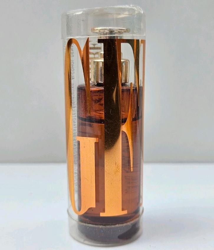 Verschillende parfum miniaturen - €2,50 per stuk, Verzamelen, Parfumverzamelingen, Zo goed als nieuw, Miniatuur, Ophalen of Verzenden