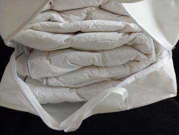 NIEUW Lits Jumeaux Dekbed Halfdons - Warm - 240x200 cm beschikbaar voor biedingen