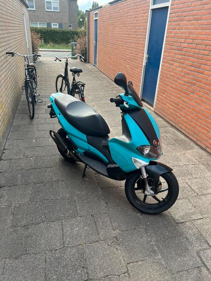 Gilera runner rst, Fietsen en Brommers, Scooters | Yamaha, Gebruikt, Overige modellen, Tweetakt, Ophalen of Verzenden