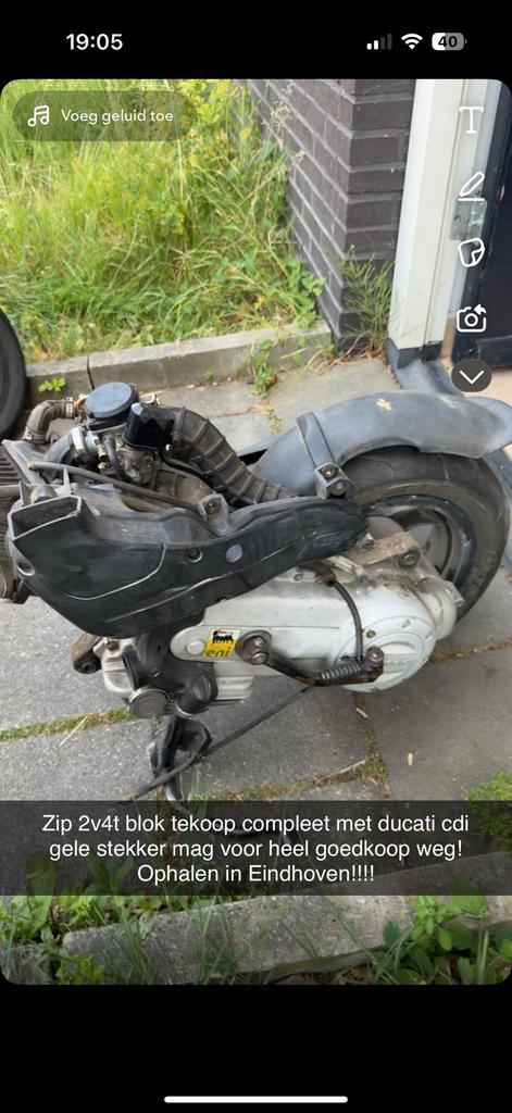 Piaggio zip 4t 2v blok, Fietsen en Brommers, Scooters | Piaggio, Gebruikt, Zip, Ophalen