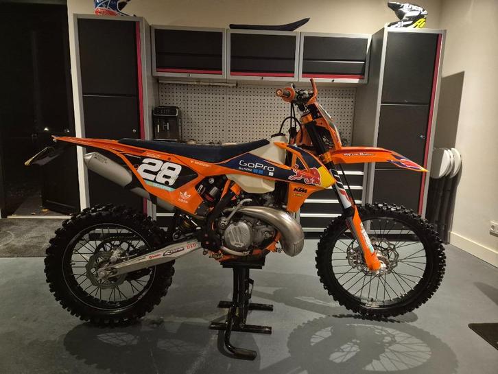 KTM 300 EXC Offroad / Enduro 2018 - 134 uur, Motoren, Motoren | KTM, Particulier, Enduro, 1 cilinder, Ophalen