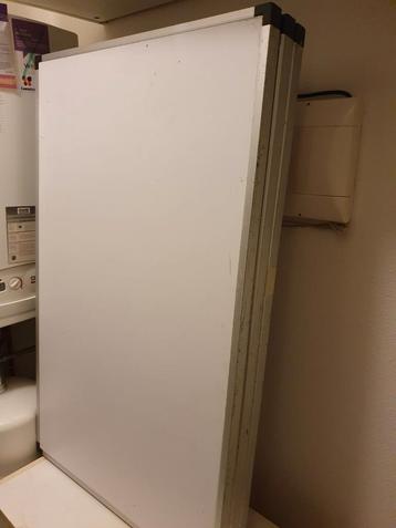 Behang tafel 3 meter beschikbaar voor biedingen