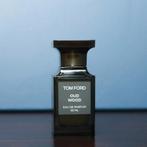 Tom Ford - Oud Wood sample, Sieraden, Tassen en Uiterlijk, Uiterlijk | Parfum, Verzenden, Zo goed als nieuw