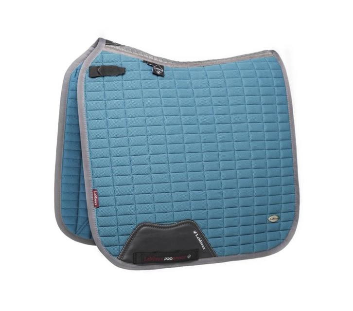 LeMieux Self-Cool Mesh dressuur dekje Cool Blue SALE -45%!!!, Dieren en Toebehoren, Paarden en Pony's | Dekens en Dekjes, Nieuw