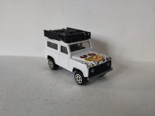 Majorette No. 266 Land Rover Defender 90 Safari, Hobby en Vrije tijd, Modelauto's | Overige schalen, Zo goed als nieuw, Ophalen of Verzenden