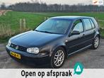 Volkswagen Golf 2.3 V5 Highline LET OP PRIJS IS VAST, Voorwielaandrijving, 65 €/maand, Gebruikt, Zwart