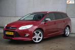Ford Focus Wagon 1.6 EcoBoost 182pk ST Titanium, Leder, NAP, 1258 kg, Gebruikt, Zwart, 4 cilinders