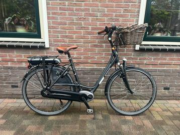 Prachtige Batavus Milano E-go, 400WH, Bosch. Maar 5616 km beschikbaar voor biedingen