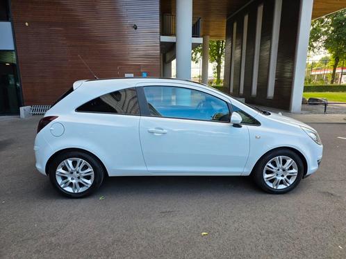 Opel Corsa D 16 inch velgen 4x100 195 55 16, Auto-onderdelen, Banden en Velgen, Banden en Velgen, Zomerbanden, 16 inch, 195 mm