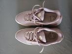 Nike Pulse maat 38.5, Kleding | Dames, Ophalen of Verzenden, Zo goed als nieuw, Sneakers of Gympen