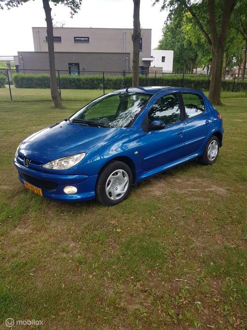 Peugeot 206 1.4 Air-line, Auto's, Peugeot, Bedrijf, Te koop, ABS, Airbags, Airconditioning, Alarm, Boordcomputer, Centrale vergrendeling