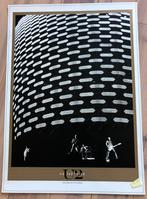 U2 litho 360 tour. Origineel met certificaat. Genummerd, Ophalen of Verzenden, Zo goed als nieuw, Poster, Artwork of Schilderij